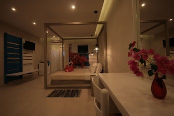 Irina Beach Hotel fotoğrafı