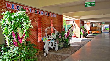 Green Lake Resort