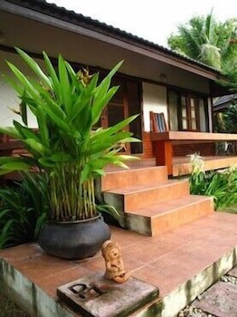 Suan Bankrut Beach Resort
