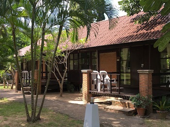 Suan Bankrut Beach Resort
