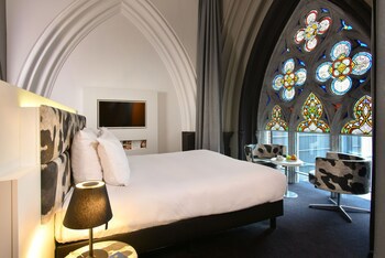 Martin's Dream Hotel