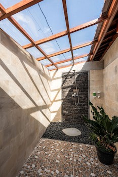 Meng Bengil Villa