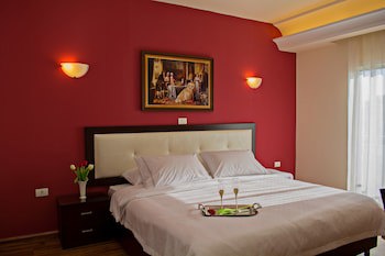 Al Murjan Palace Hotel