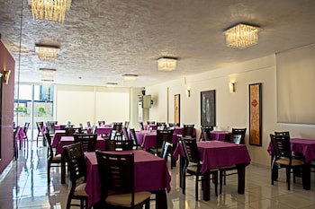 Al Murjan Palace Hotel