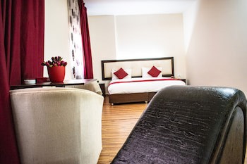 Al Murjan Palace Hotel