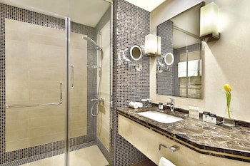 Doubletree By Hilton Riyadh - Al Muroj Business Gate