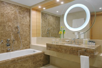 Doubletree By Hilton Riyadh - Al Muroj Business Gate