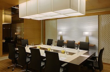 Doubletree By Hilton Riyadh - Al Muroj Business Gate