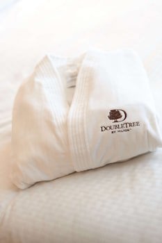 Doubletree By Hilton Riyadh - Al Muroj Business Gate
