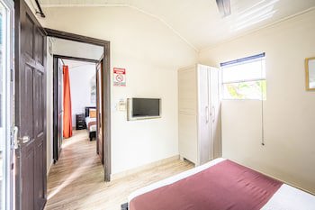 Jacó Lodge - Adults Only