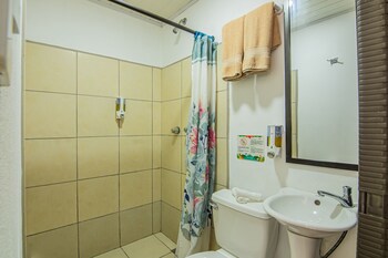 Jacó Lodge - Adults Only