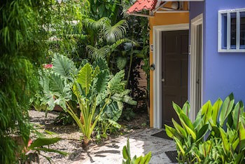 Jacó Lodge - Adults Only
