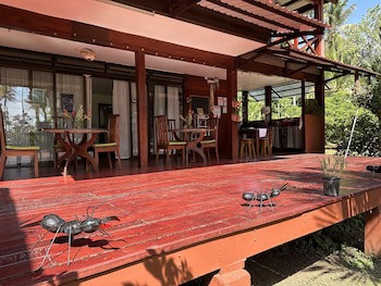 Kenaki Lodge