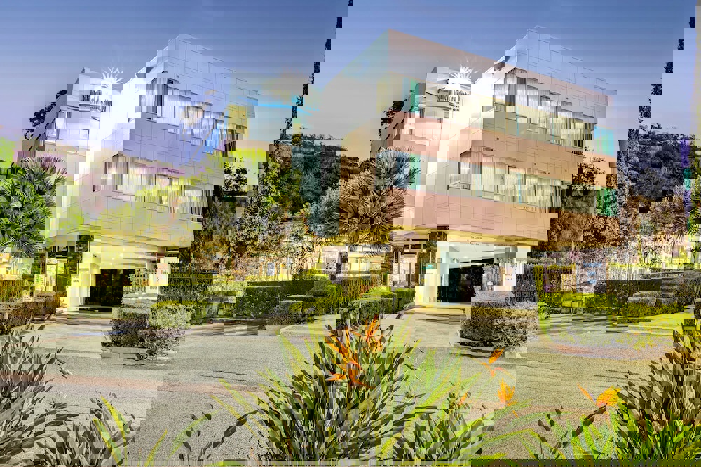 Springfield Lakes Boutique Hotel