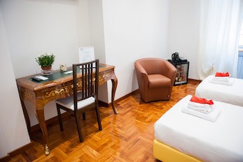 Lh Royal Suites galeri fotoğrafı