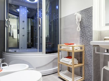 Lh Royal Suites fotoğrafı