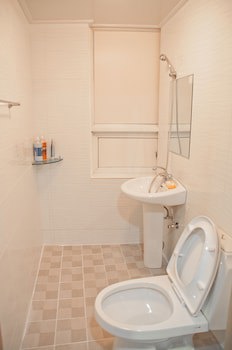 Busan Suk Bak Dot Com Guest House - Hostel