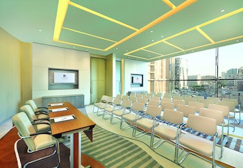Doubletree By Hilton Hotel Doha Old Town