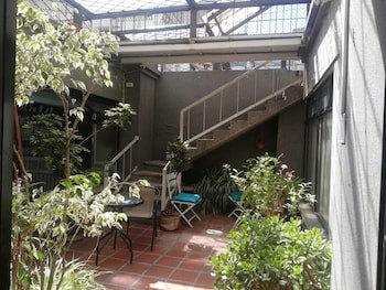 Filatelia Suites & Travel