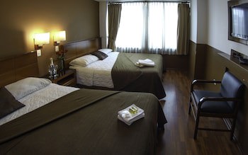 Filatelia Suites & Travel