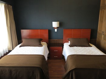 Filatelia Suites & Travel