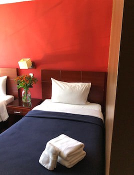Filatelia Suites & Travel