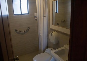 Filatelia Suites & Travel