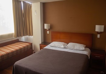 Filatelia Suites & Travel