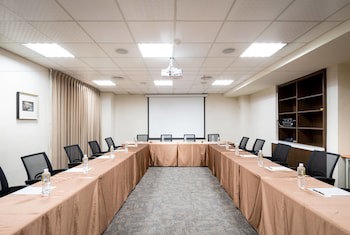 Royal Chiayi Hotel