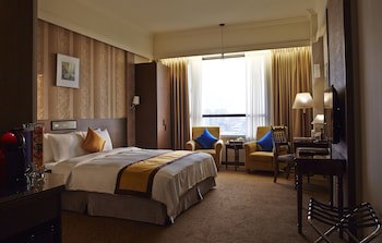 Royal Chiayi Hotel