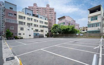 Royal Chiayi Hotel