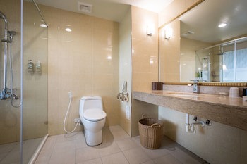 Royal Chiayi Hotel