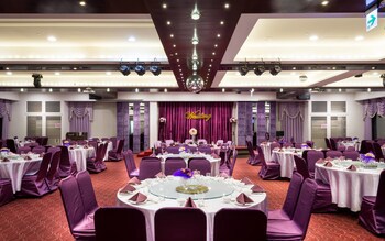 Royal Chiayi Hotel