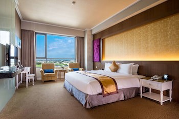 Royal Chiayi Hotel