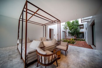 Sala Ayutthaya