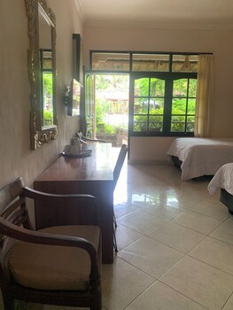 Fat Yogi Cottages