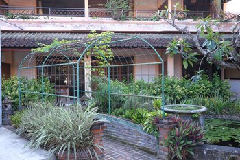 Fat Yogi Cottages