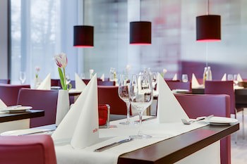 IntercityHotel Hamburg Dammtor galeri fotoğrafı