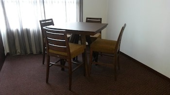 Eminent Hotel