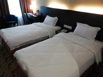 Eminent Hotel