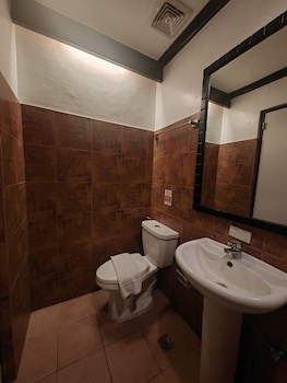Tagaytay Country Hotel