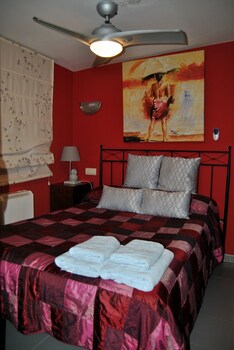 Apartahotel Collarubio