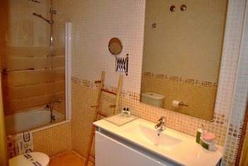 Apartahotel Collarubio