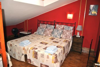 Apartahotel Collarubio