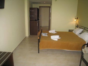 9 Queens Spa Hotel