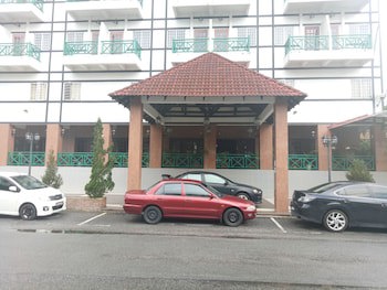Iris House Hotel