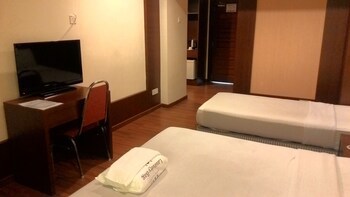 Iris House Hotel