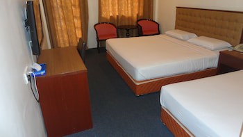 Iris House Hotel