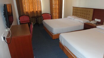 Iris House Hotel