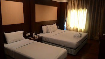 Iris House Hotel